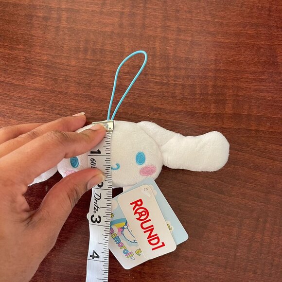 NWT Cinnamoroll by Sanrio Plushie Keyring Round1 Mini Backpack Decor Charm - Picture 3 of 4